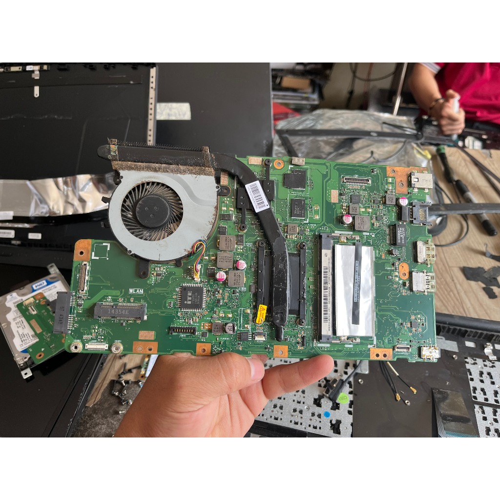 Bán main asus Transformer Book Flip TP550LD TP550, i3 VGA rời, zin bóc máy Chính hãng