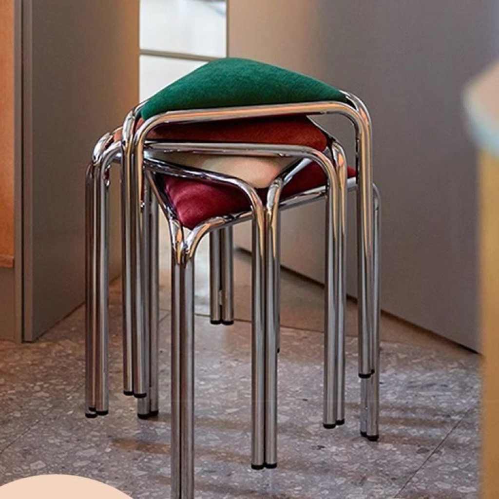 🪑Ghế tam giác độc lạ , có thể xếp lên nhau, làm ghé trang điểm, ghế quán cafe chill chill,...