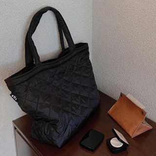 Túi tote phao trần trám túi tote có khóa kéo đeo vai nữ màu đen cá tính thời trang hàn quốc TT06