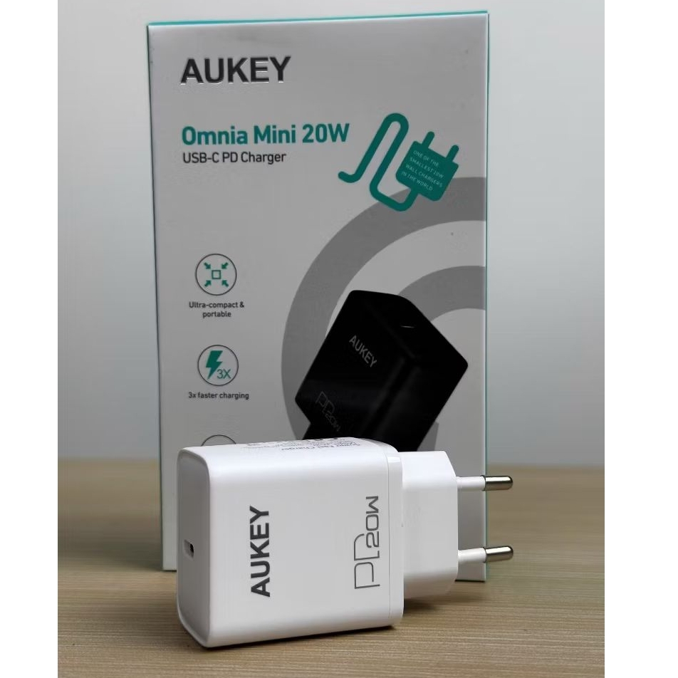 Adapter Sạc Aukey 20W PA-B2, Cốc sạc nhanh Aukey 20W cho IP và tất cả điện thoại hiện nay đầu Type C