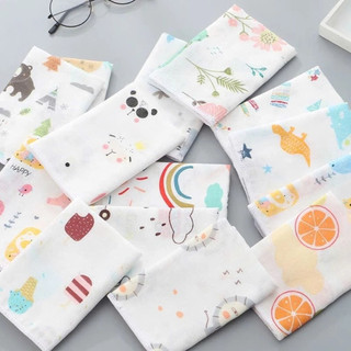 Sét 05 Chiếc Yếm Khăn Xô Hoa Có 2 Cúc Bấm Điểu Chỉnh Phù Hợp Với Bé Hàng Việt Nam