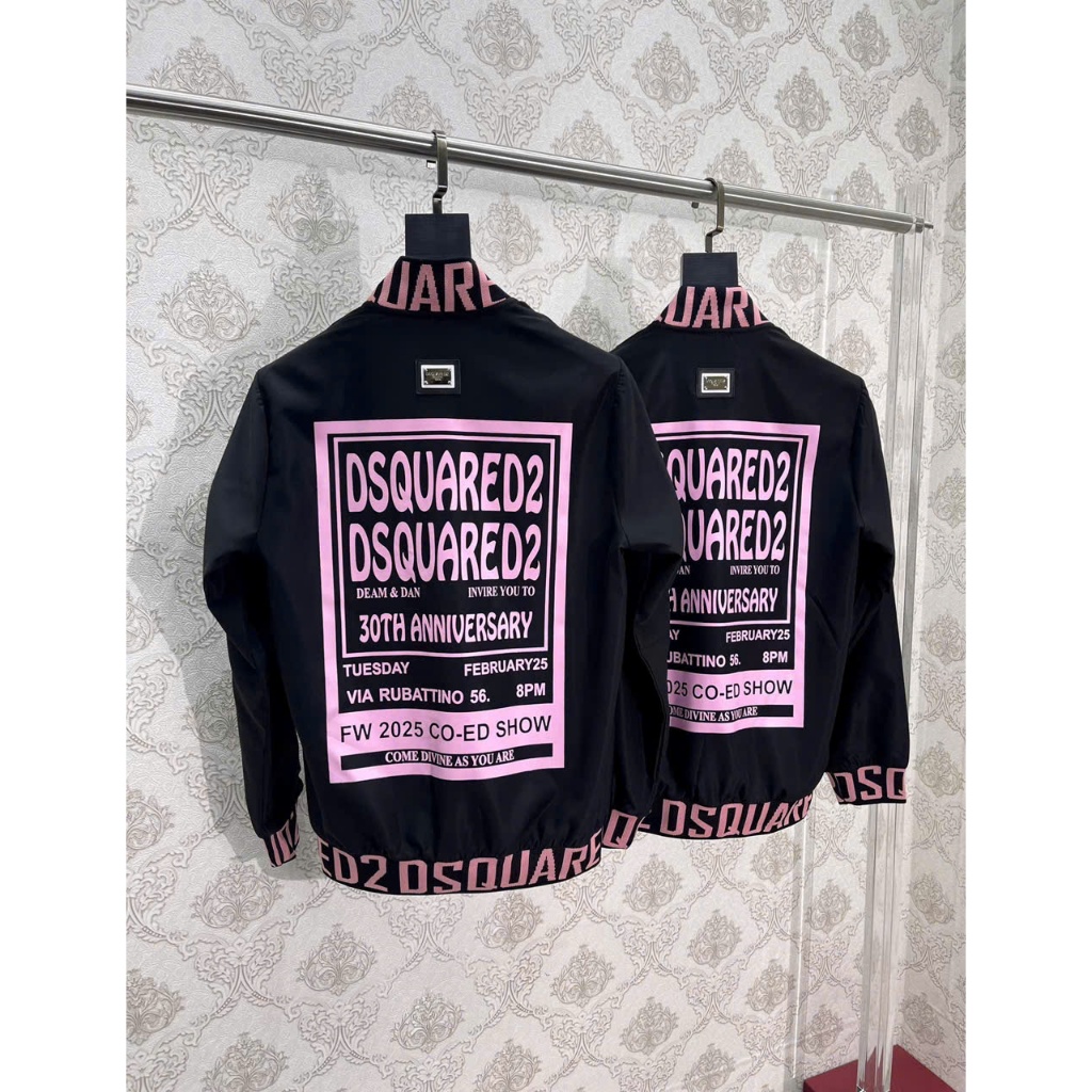 Áo Gió DSQ Chữ Hồng Chuẩn Nét - Áo Khoác Kéo Khóa 2 Lớp In Hình Nổi Sau Lưng