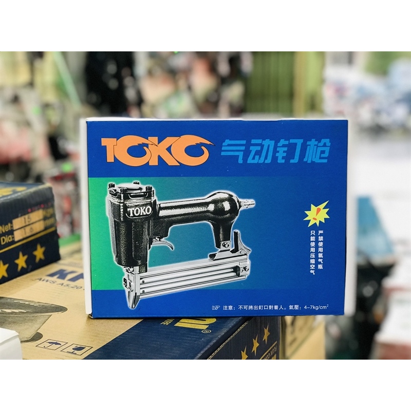 Súng bắn đinh hơi TOKO F30 + hộp đinh f30