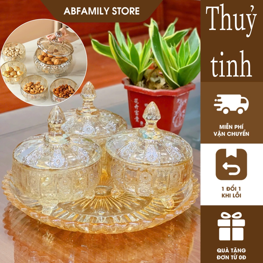 Hũ thủy tinh trong suốt đựng mứt, bánh kẹo ngày Tết để bàn phòng khách sang trọng