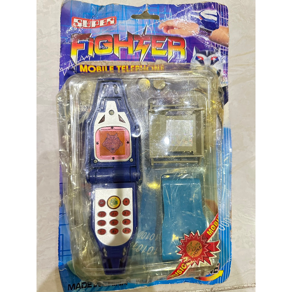 Điện thoại gao bạc G-Brace F1