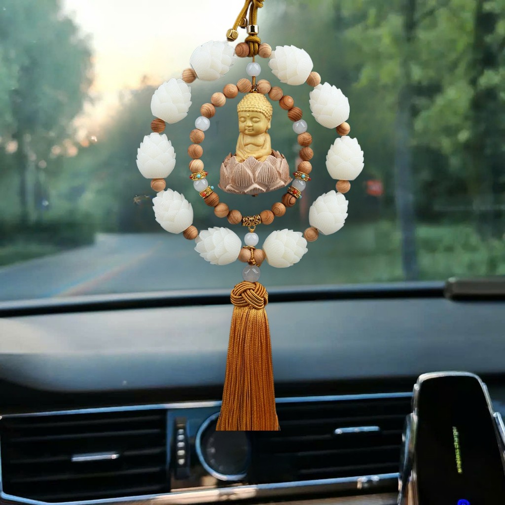 Khánh Treo Xe Ô Tô Phật Như Lai Vạn Dặm Bình An