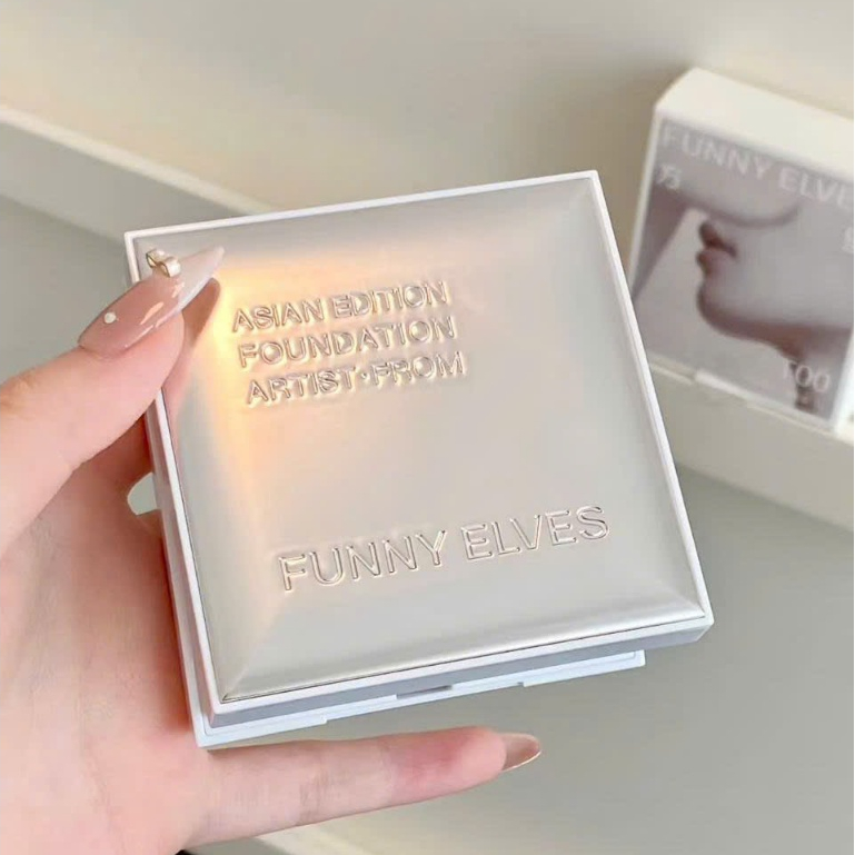 Phấn Phủ Nén Ngọc Trai Ánh Nhũ Mỏng Mịn Kiềm Dầu Funny Elves