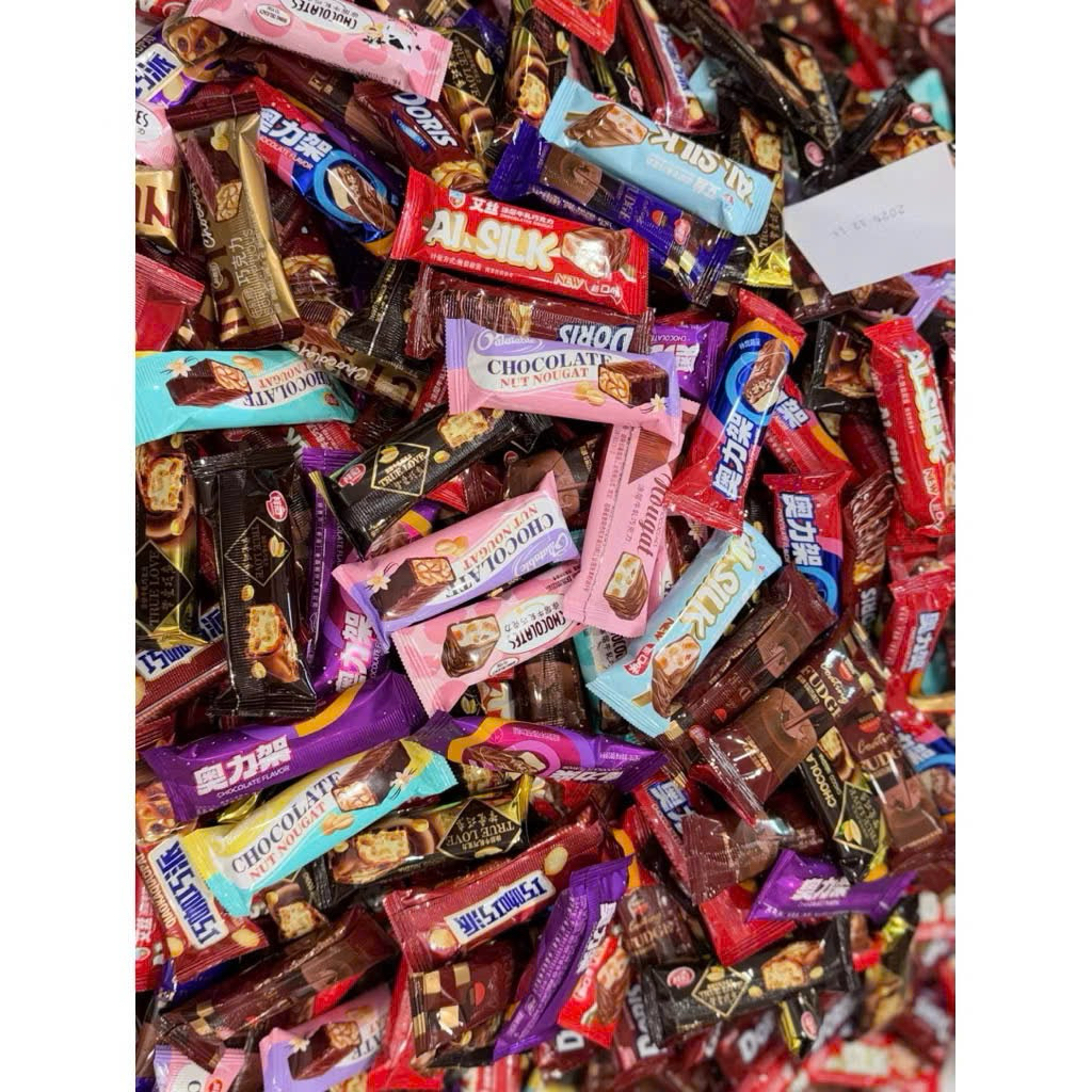 Bánh Mochi Socola Nhân Chảy Đậu Phộng Phủ CaCao Hộp 6 bánh