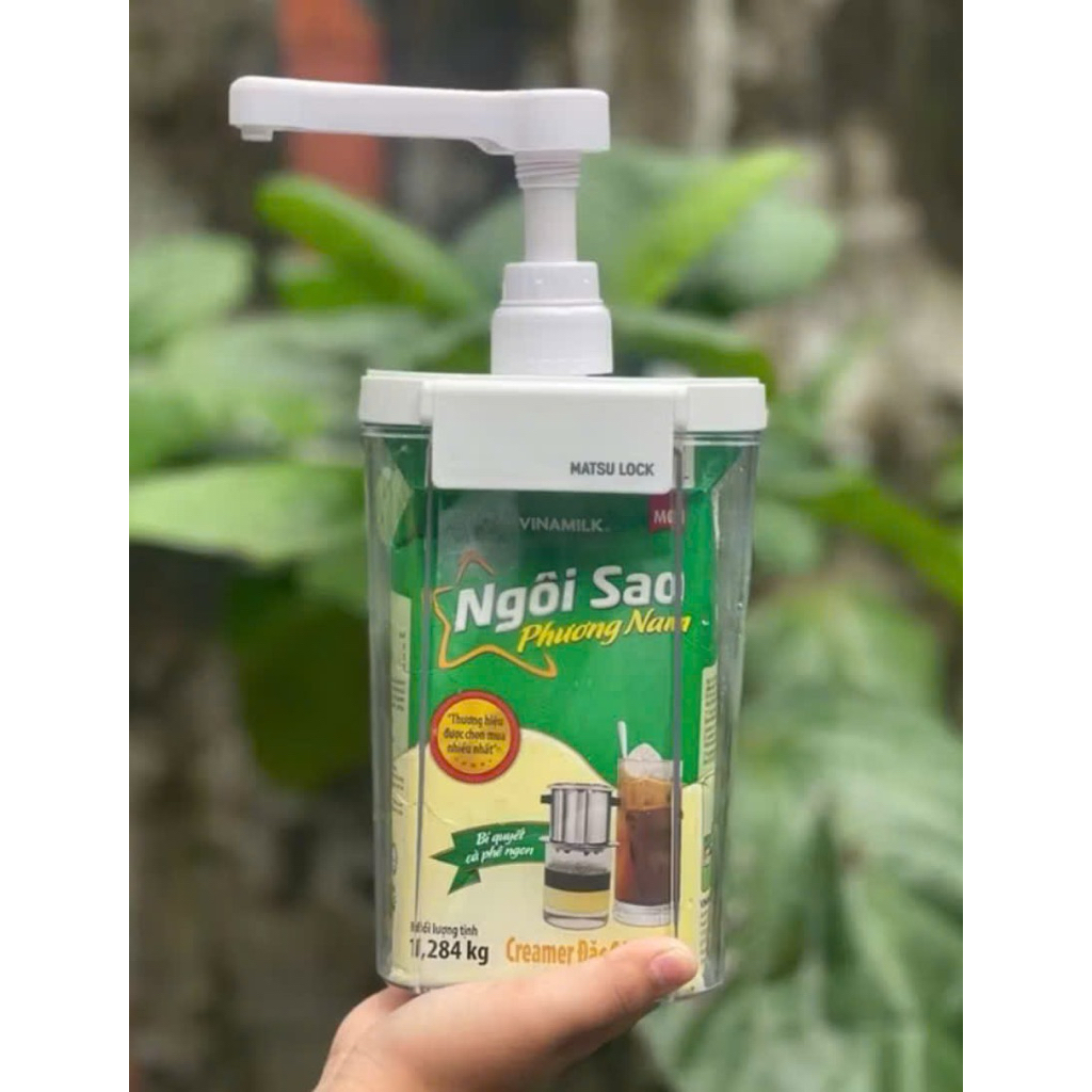 ( HOT) Bình / Hộp đựng sữa đặc vòi pum 10ml