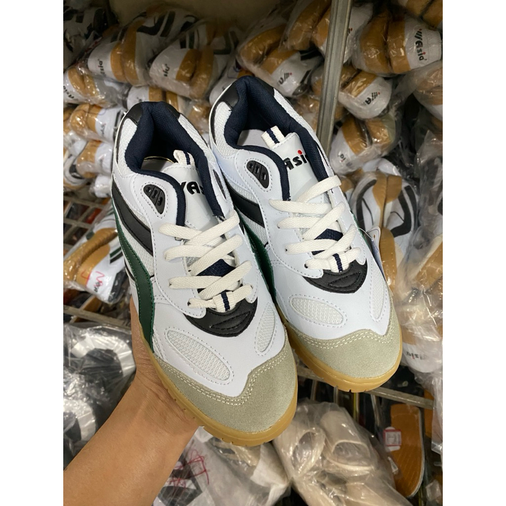 Giày thể thao, giày cầu lông, bóng bàn, giày asia, giày chạy bộ, giày lao động