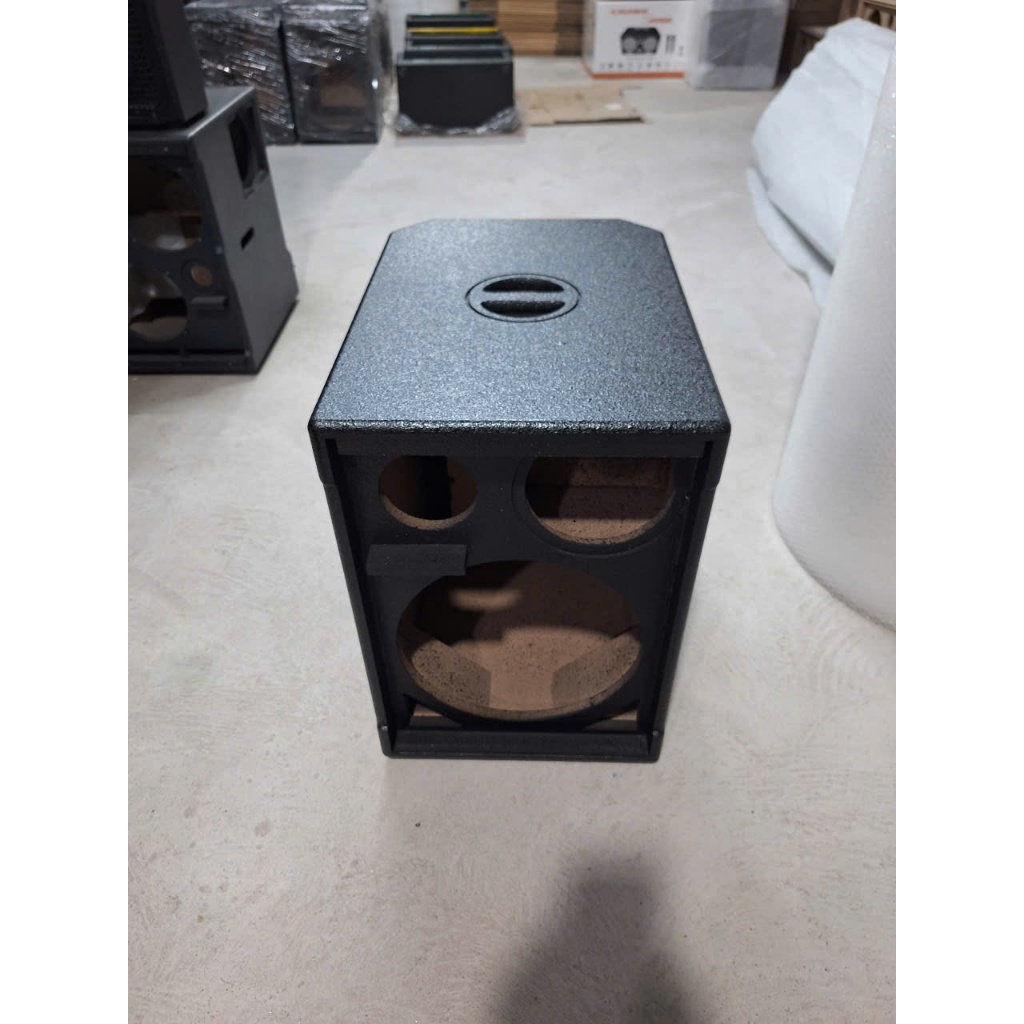 vỏ thùng loa 30 đơn 3way khung mạch 19x38
