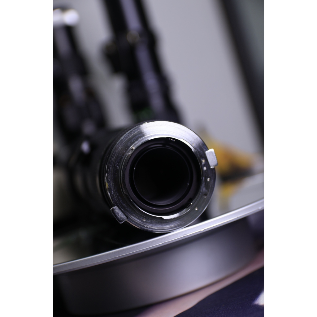 Ống kính zoom tele chưa xác định, thấu kính tương đối đẹp - Lens máy ảnh