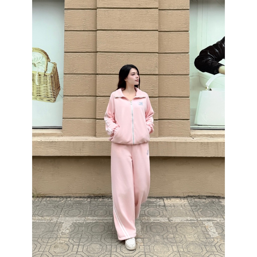 Set Nỉ Hồng Jewis Áo Khoác Cổ Bẻ Mix Quần Suông Form Rộng Trẻ Trung Thanh Lịch - J804