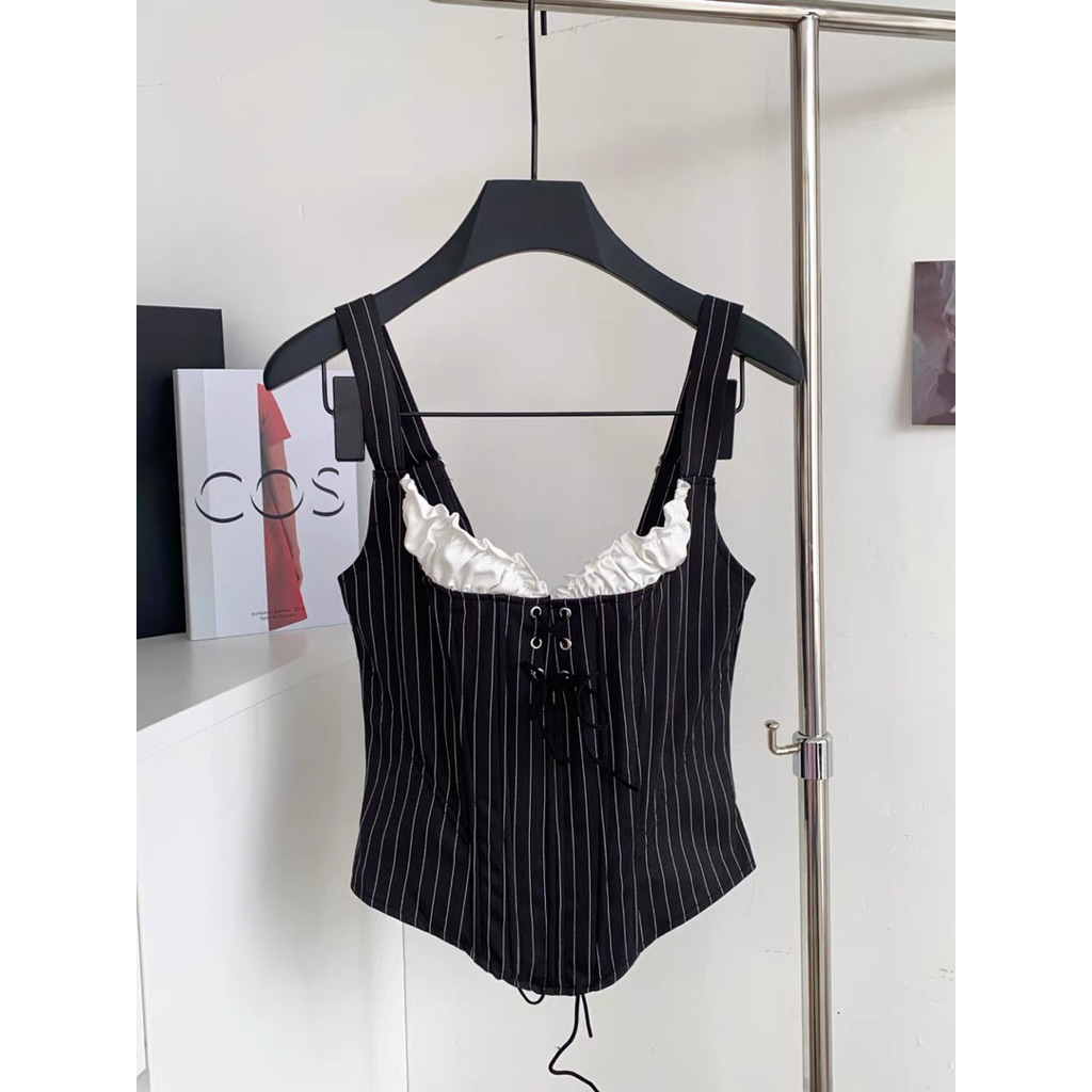 Croset sọc đen trắng