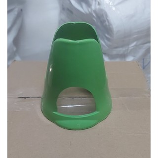Đế nhựa đựng bình nước 2in1