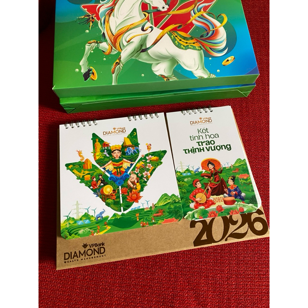 [ĐỌC KỸ MÔ TẢ] Lịch bàn không hộp không túi ngân hàng VP Bank Diamond Vpbank giấy kraft ghi chú Tết 