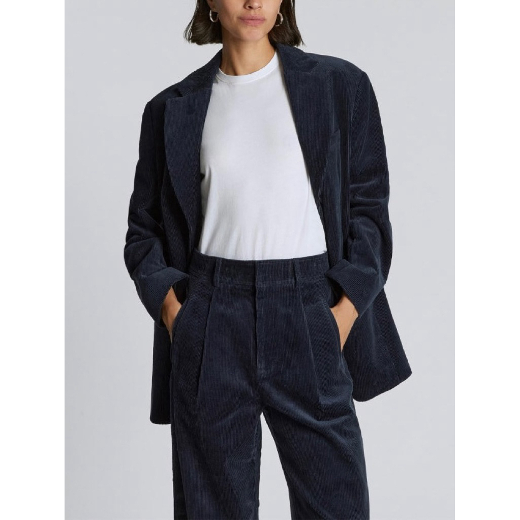 Áo khoác nhung hiệu Everlane