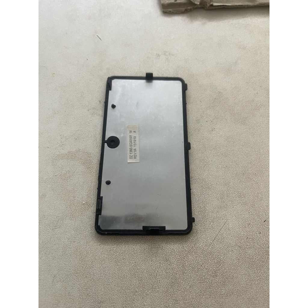 Thay nắp che  Ram laptop Assus A556UA