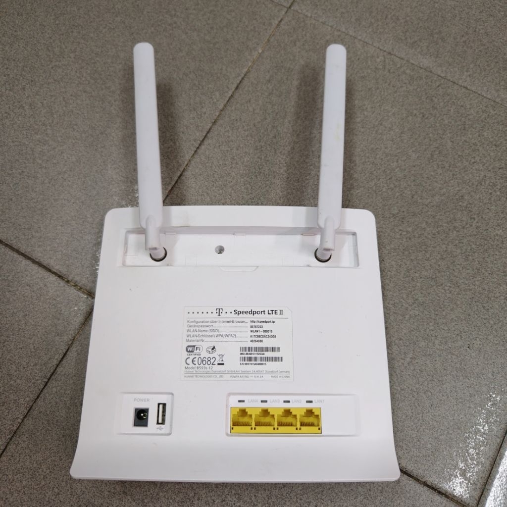 Bộ phát wifi 4G gắn sim đa mạng Huawei B593S-12 ( qua sử dung )