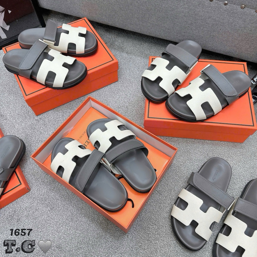 h1567 dép lê hm dán kem phối ghi đậm