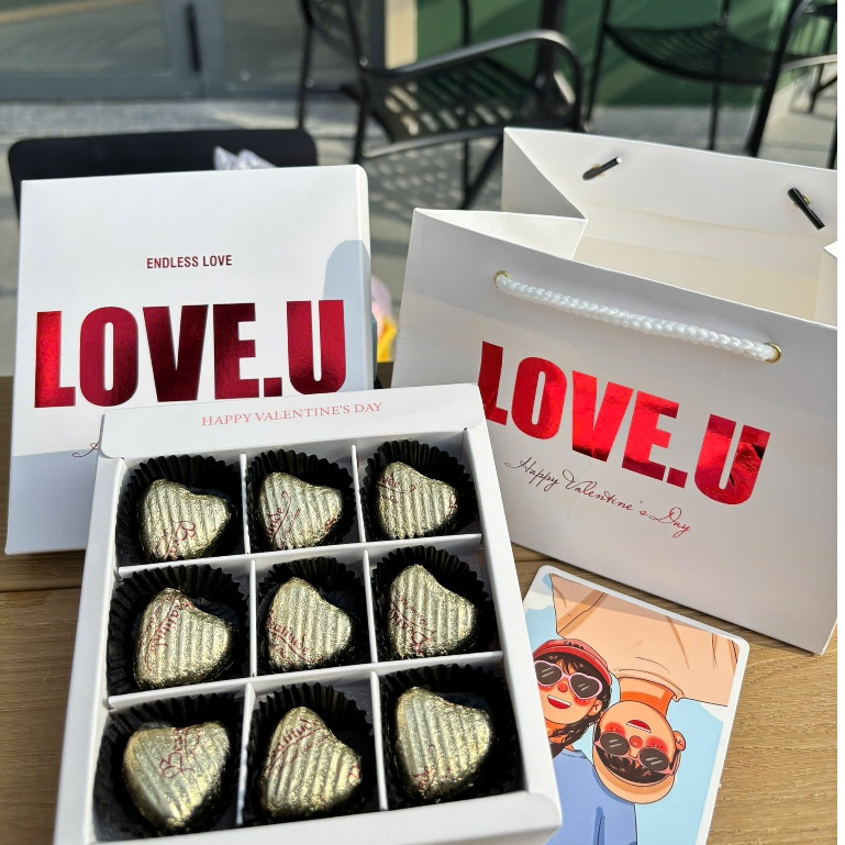 Socola Valentine tim vàng các mẫu mới nhất