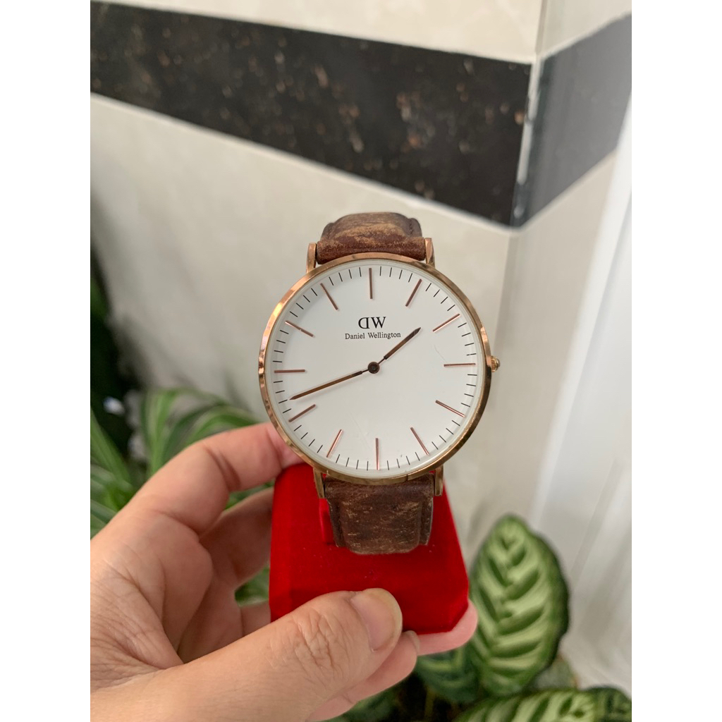 Đồng hồ nam DW Daniel Wellington