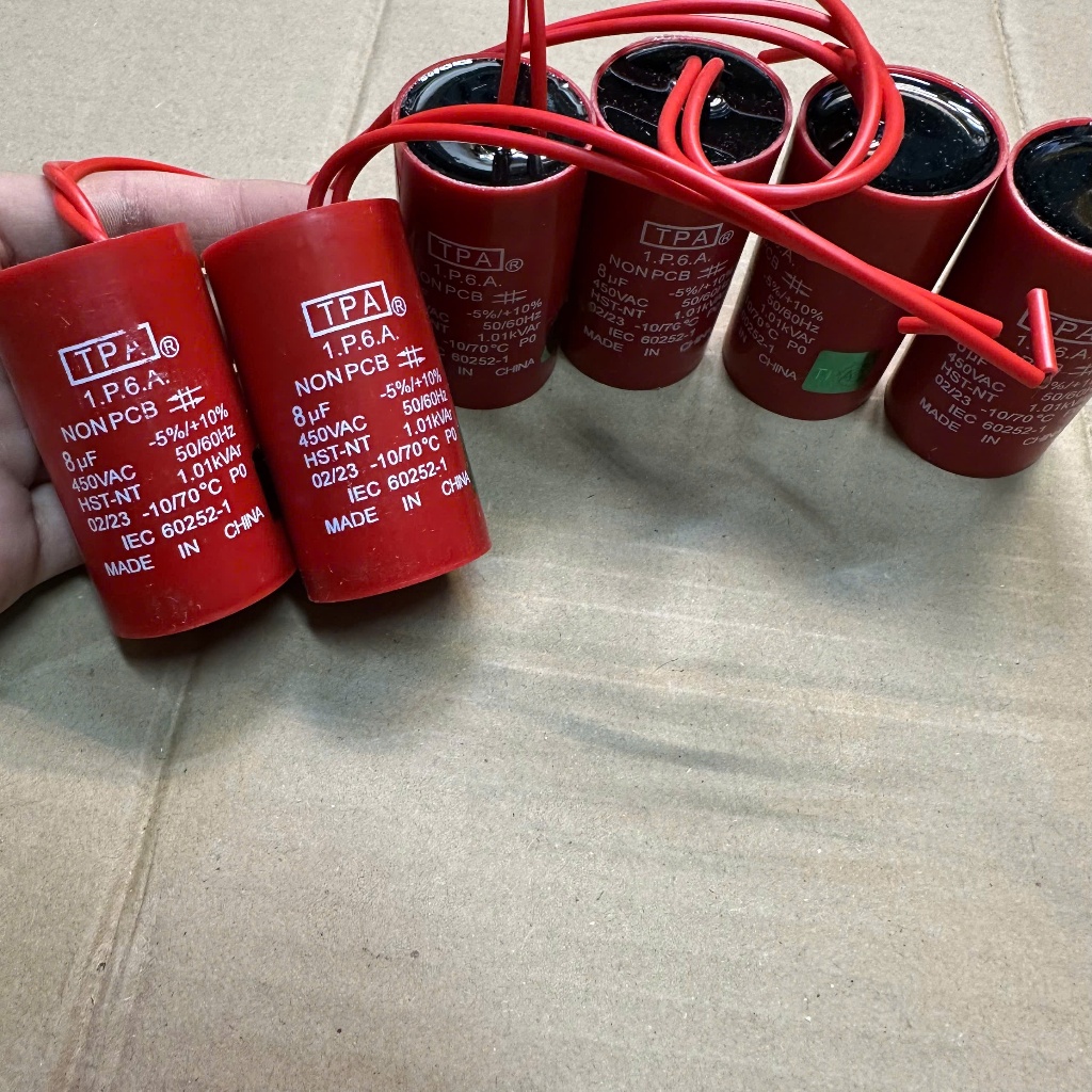 ảnh thật hàng đẹp tụ 8UF  -450V tụ máy bơm chịu tải đến 450V ,tụ đỏ