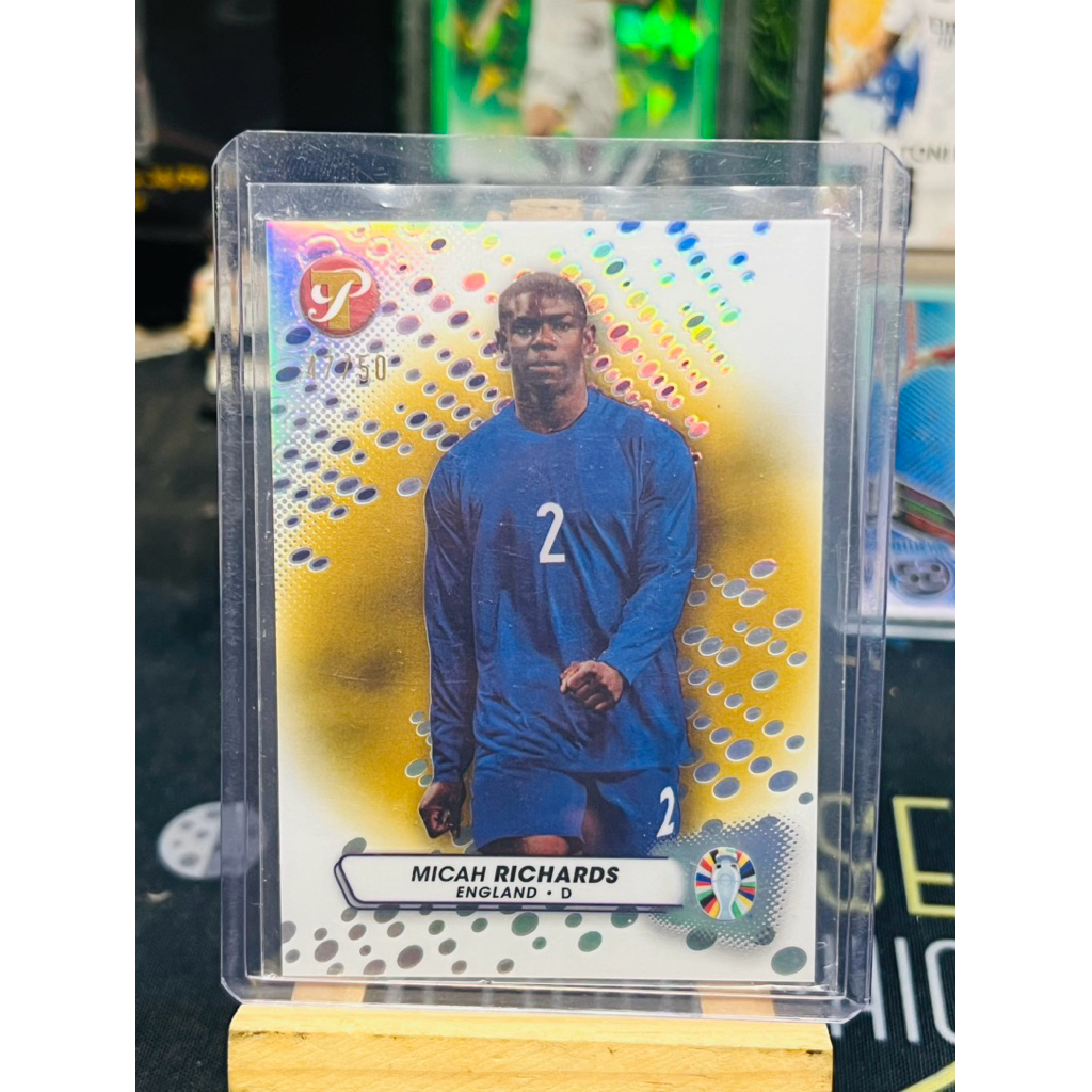Thẻ bóng đá Micah Richards England /50 Topps Pristine Euro 2023