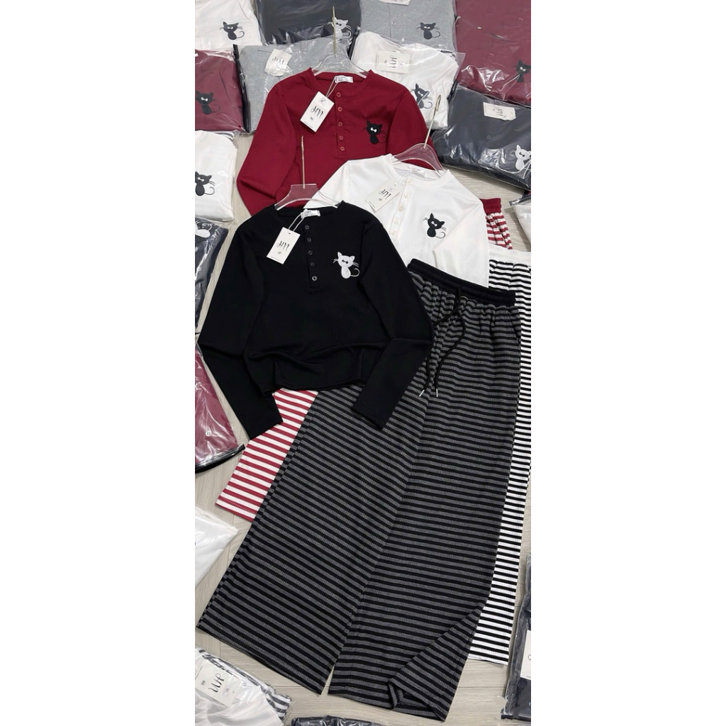 Set Bộ Tăm Lạnh Đính Nút Mèo Thêu Quần Suông Sọc - HN CLOSET