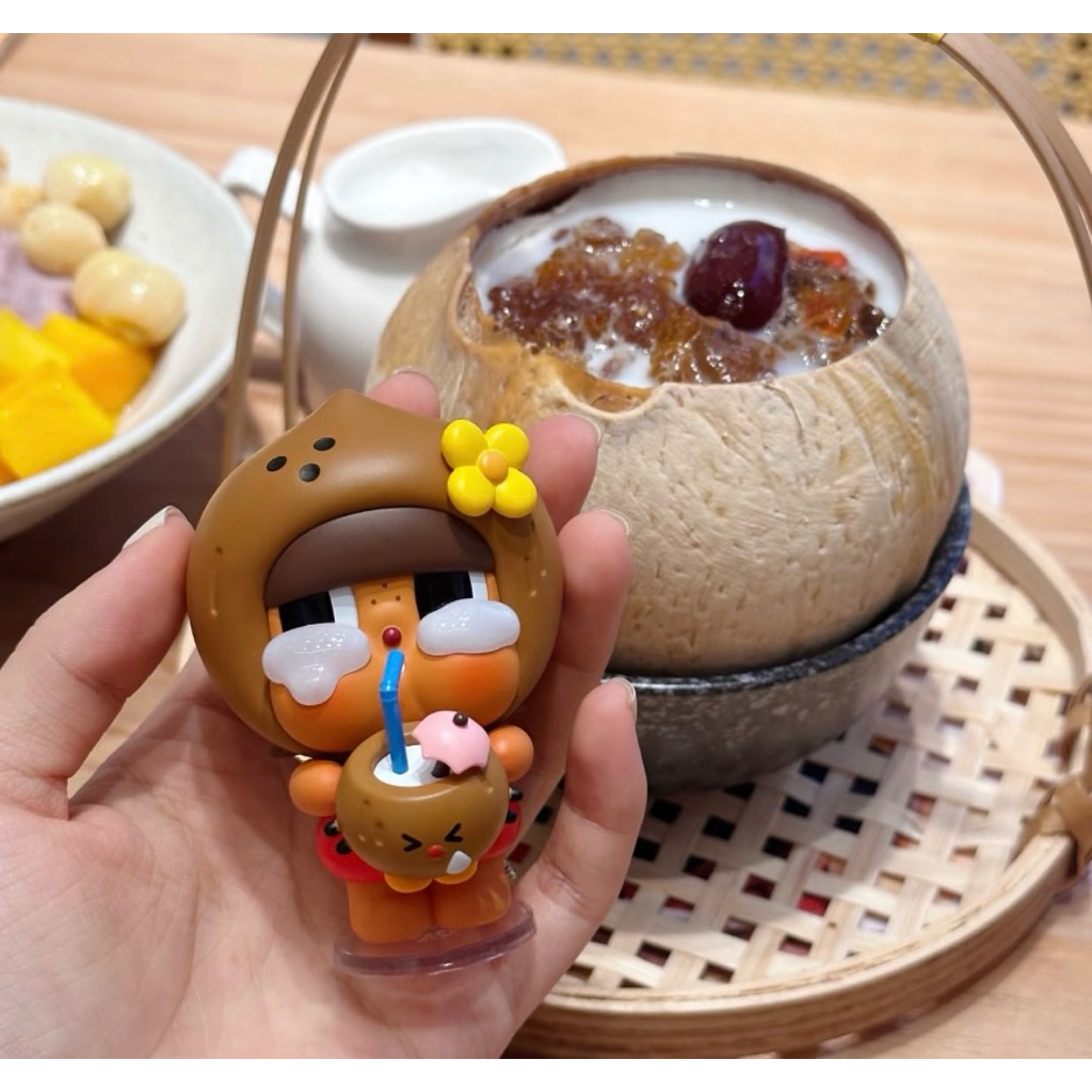[Sẵn | Chính hãng | Vỉ] - Mô hình CRYBABY - Crybaby Coconut Figure-Green/Brown