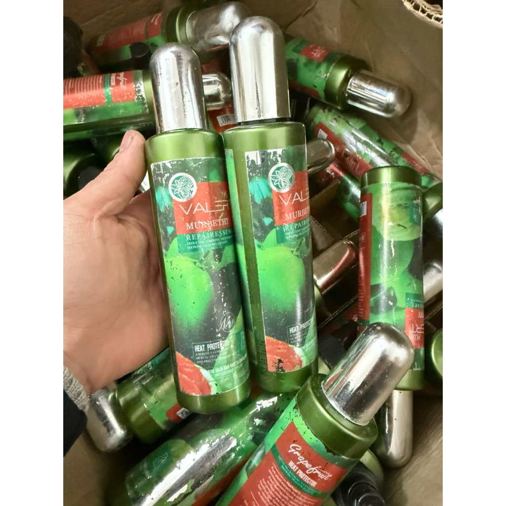 Xịt dưỡng bưởi grapefruit 220ml ( thanh lý giá rẻ hàng xước vỏ)