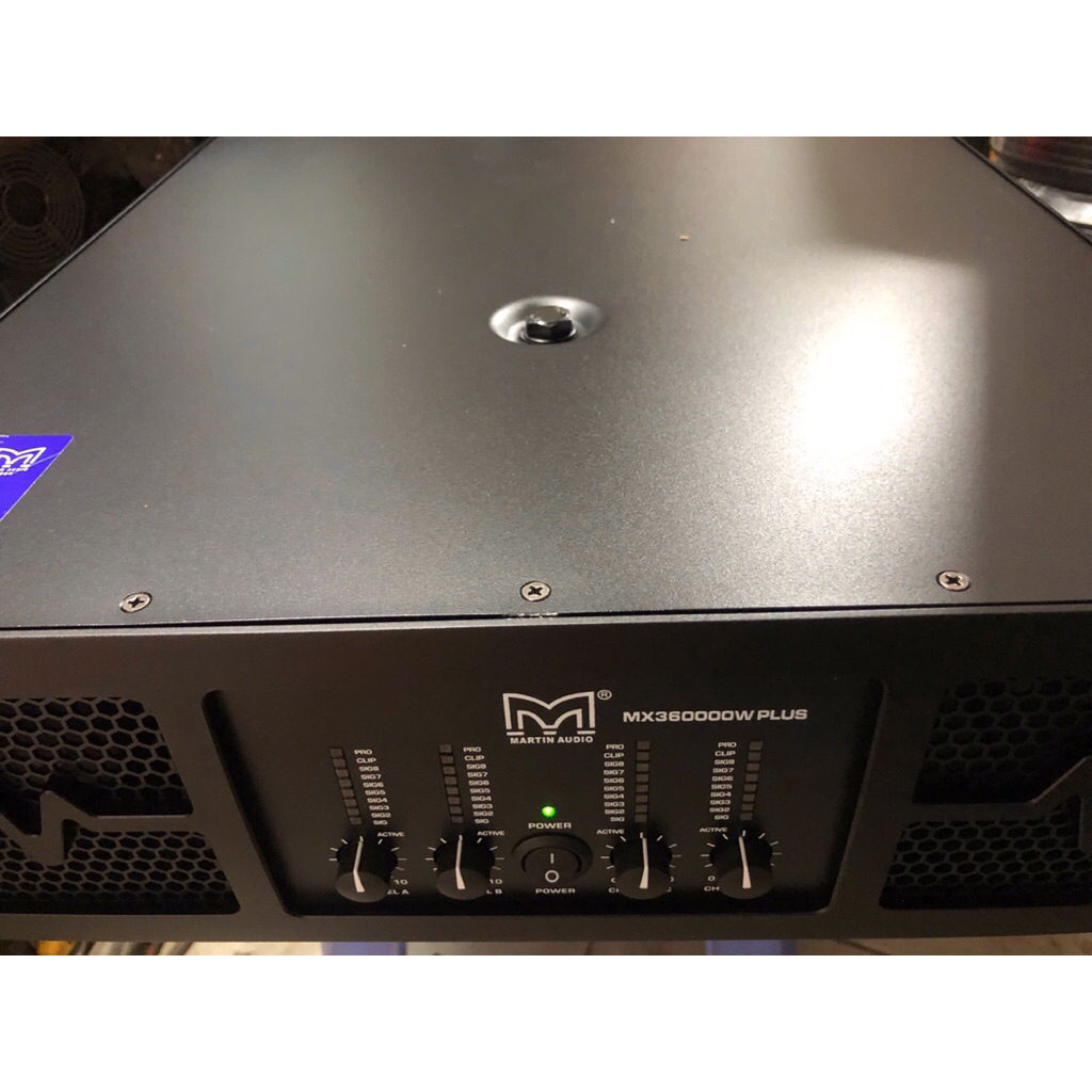 Cục đẩy công suất lớn 4 Kênh 1500W/Kênh. 96 sò