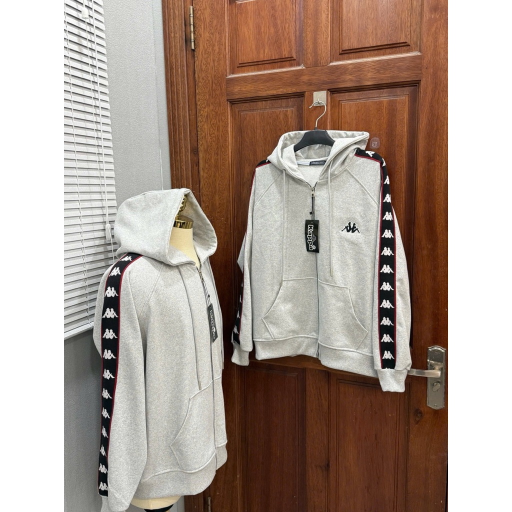 (Thanh Như Boutique) Khoác hoodie Kappa xám tiêu hoạ tiết tay