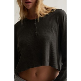 Áo Thun Croptop Tay Dài Form Rộng