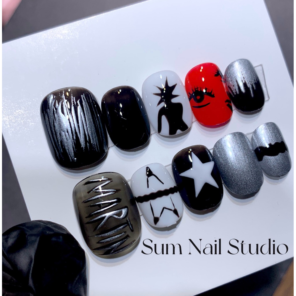 S63 nail box Martin Cortis , Nail box vibe Cortis , Gothic style