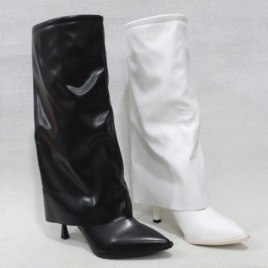 Giày boot cổ gập mũi nhọn hottrend/ Boot cao bồi gót nhọn màu trắng, đen BNCC61