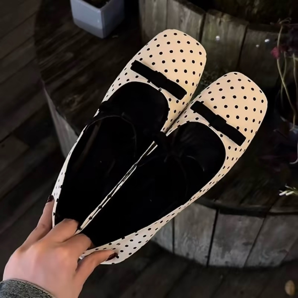 Giày búp bê lolita nữ đế thấp 1cm da bóng gắn 2 Nơ (FORM TO CHÂN GÀY MỎNG ĐẶT LÙI 1SZ)