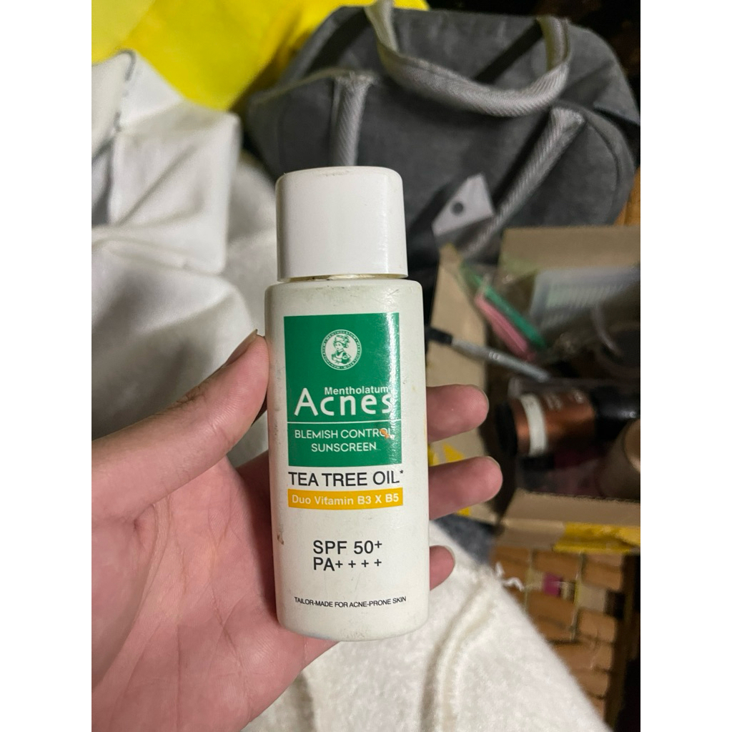 Kem chống nắng acnes