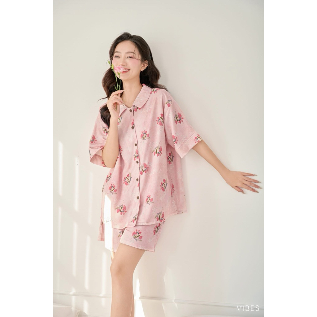Bộ đồ ngủ nữ pijama hoa nhí hồng pastel của Vibes (ib trực tiếp để tư vấn size)