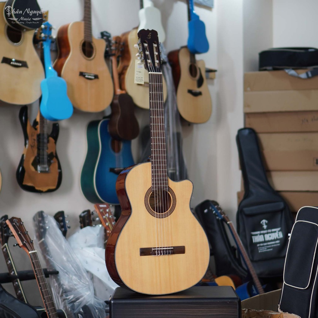 Guitar Classic Ba Đờn C100J Full Gỗ Thịt, Tặng Full Phụ Kiện, Khoá Học Guitar Cơ Bản