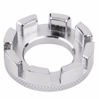 Dụng cụ cân đũa xe đạp còn màu trắng