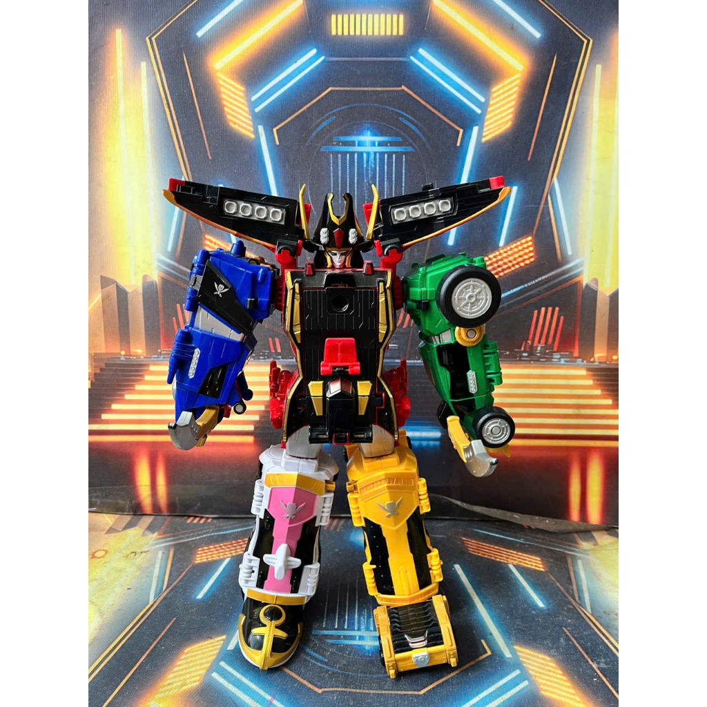 Mô Hình Kaizoku Gattai DX Gokai-Oh Chính Hãng Bandai -  Chi Tiết Xem Mô Tả