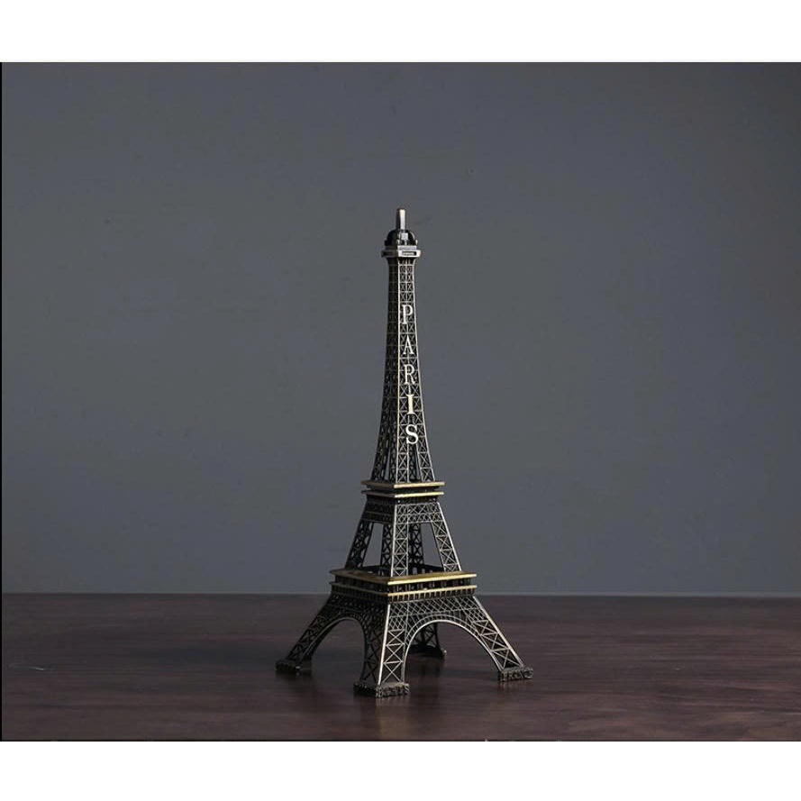 Tháp eiffel màu đồng