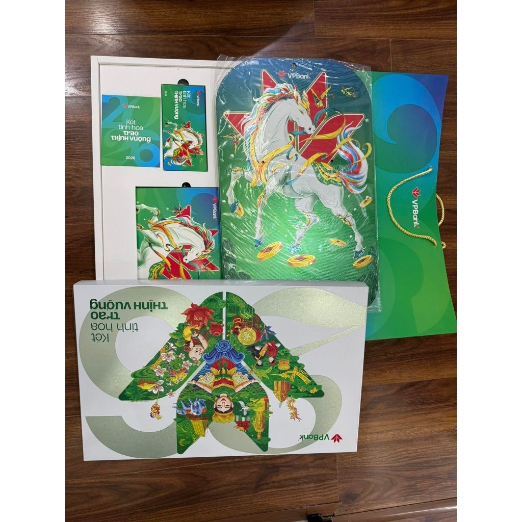 [LỊCH TẾT 2026] Lịch bàn Vpbank Diamond VP BANK block treo tường, lịch bàn, lì xì Tết Bính Ngọ