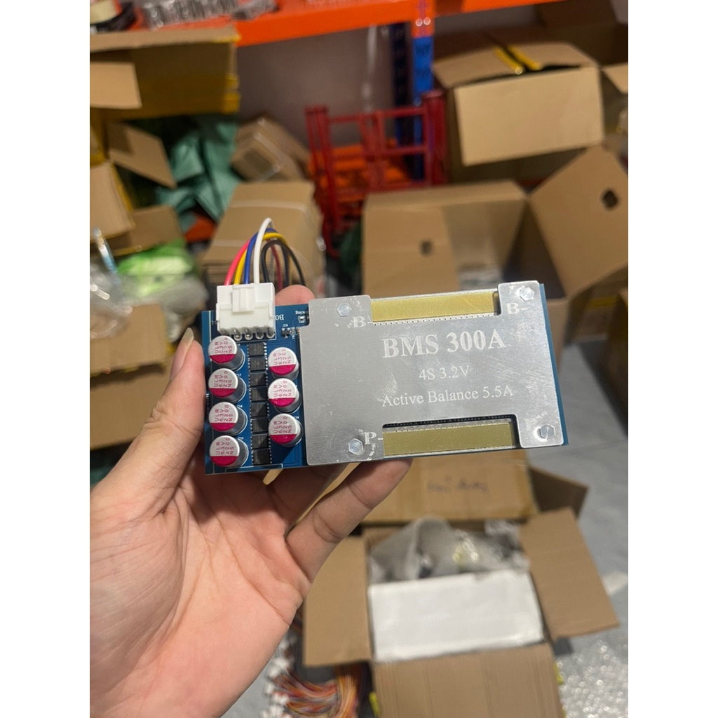 Mạch 4s-300A max 600A tích hợp cân bằng 5,5A fet 8chân