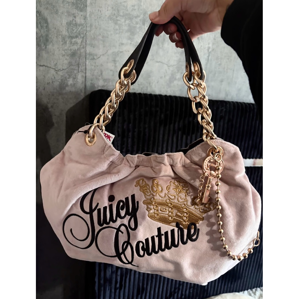 Độc quyền-Túi juicy couture lông hồng săn sale nguyên tag full phụ kiện