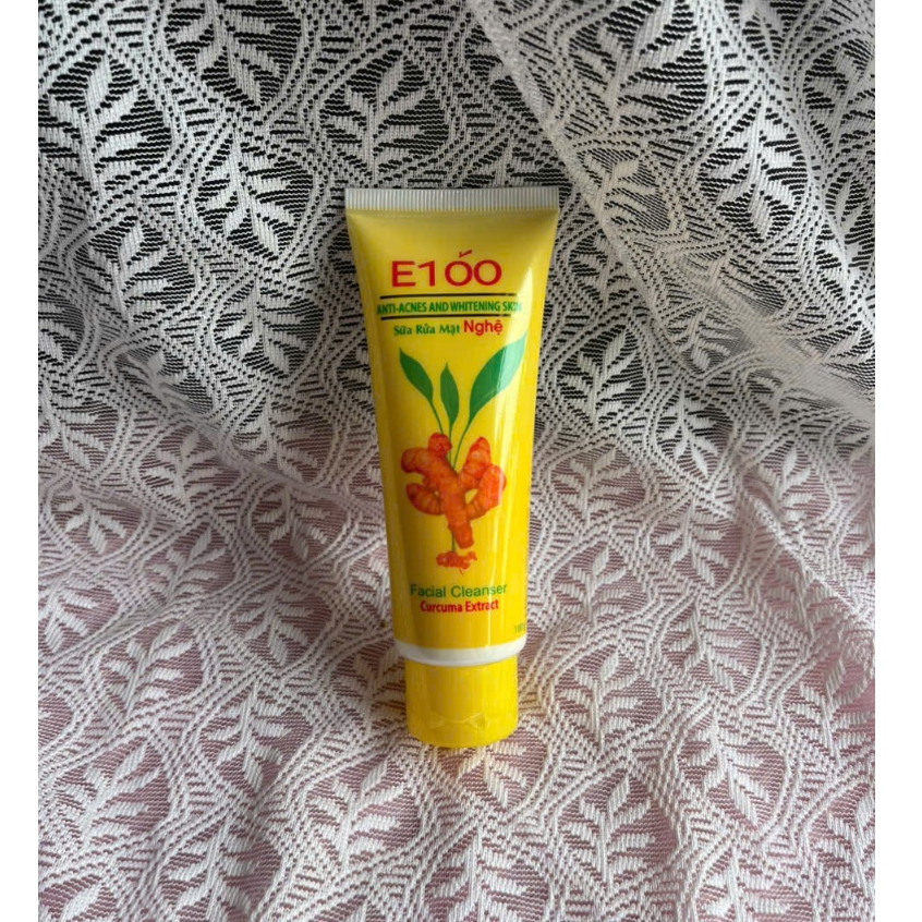 Sữa rửa mặt E100 (Nghệ) KEM RỬA MẶT E100 TINH CHẤT NGHỆ làm sạch bụi bẩn, giúp da ẩm mịn