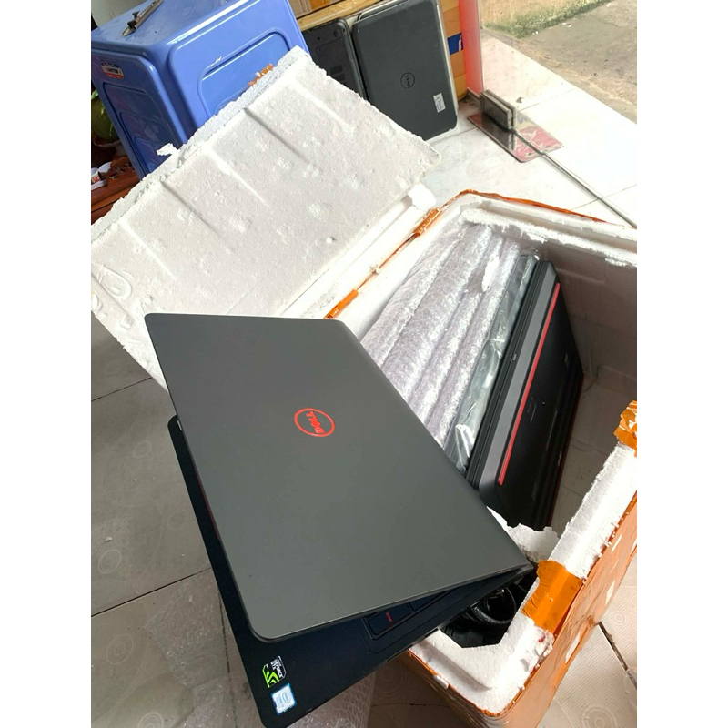 DELL GAMING 5577 CORE I7 7700HQ RAM 16G SSD 128G + 1T 15.6INCH FHD GTX 1050