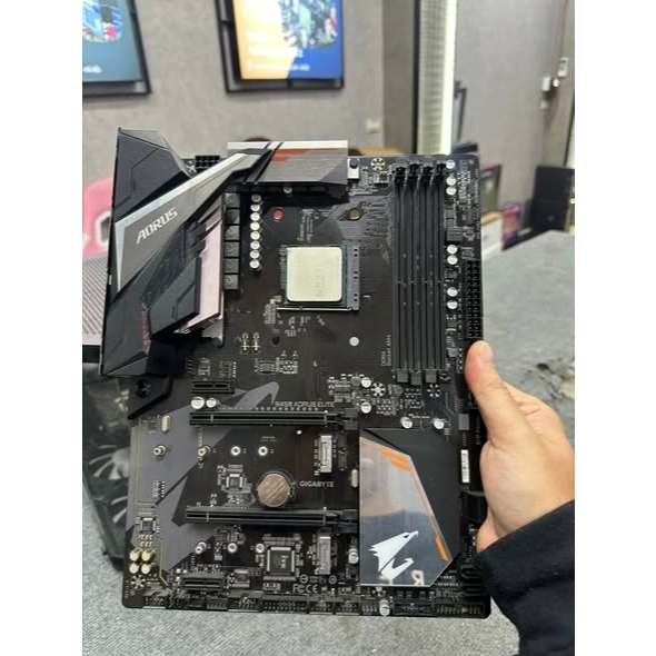 MAIN AMD GIGA B450 AORUS