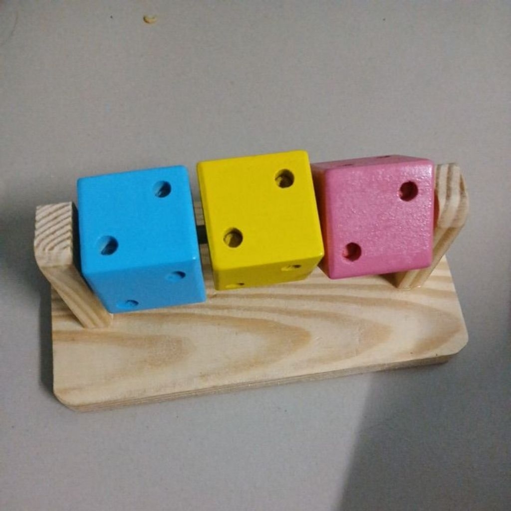 Pass đồ chơi hamter - khối rubik hamter